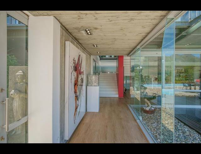 6 BEDROOM HOUSE FOR SALE IN VICTORSKLOOF